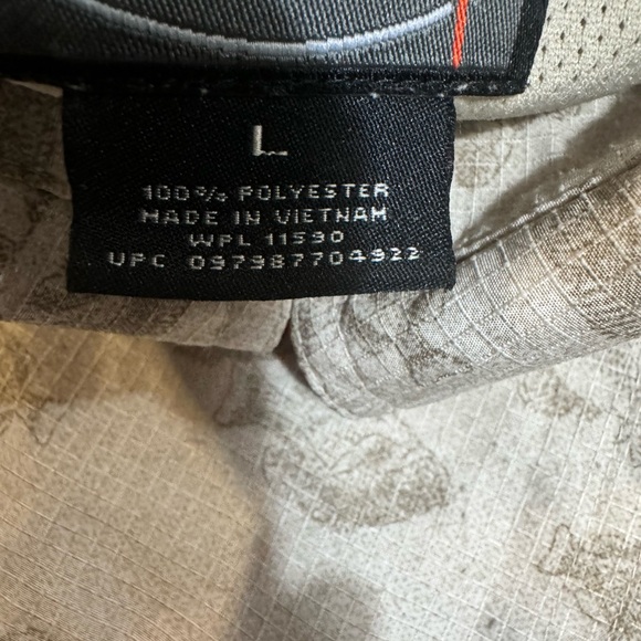 Weatherproof Garment sz L Men's Desert Grass Fish button fishing vented Shirt - Picture 7 of 10